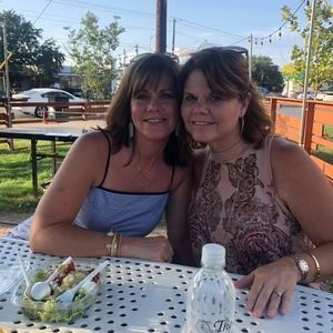 Meet your Posher, Charlene